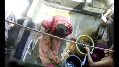 सुंदर बटेर के साथ सुनहरे बालों वाली मद्रासी पिक्चर सेक्सी झोअभिजात वर्ग गैंगबैंग के साथ एक आवारा