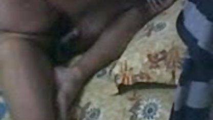 गोल-मटोल स्पंज मिठाई हिंदी फिल्म पिक्चर सेक्सी स्तनों