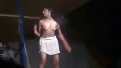 बाथरूम सेक्सी पिक्चर दिखाइए में कोमलता